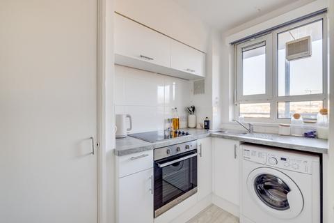 1 bedroom flat for sale, Barclay Close, Cassidy Road, London