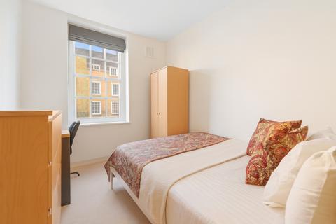 3 bedroom flat to rent, White House, Vicarage Crescent, Battersea, London
