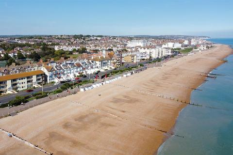 2 bedroom flat for sale, Park Avenue, Bexhill-On-Sea