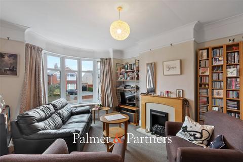 3 bedroom semi-detached house for sale, Harwich Road, Colchester, Essex, CO4