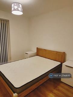 2 bedroom flat to rent, Derwent Street, Salford, M5