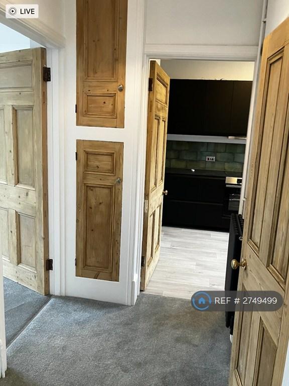 Landing Into Kitchen