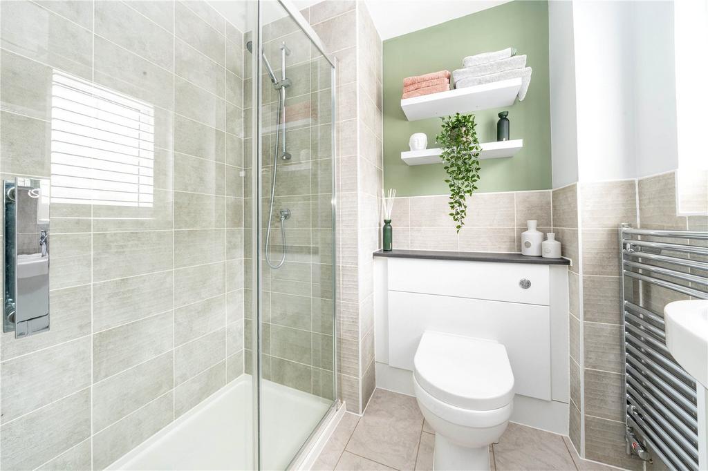 En Suite To Main
