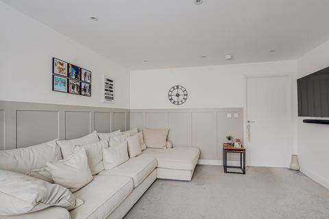 undefined, Shallows Avenue, Southend-on-sea, SS3