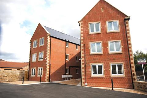 2 bedroom flat to rent, Station Road, Barrow Hill, Chesterfield, S43 2PG