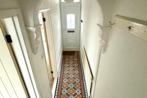 3 bedroom end of terrace house for sale, Ipswich Road, Lowestoft