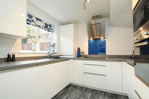 undefined, Henry Doulton Drive, London SW17