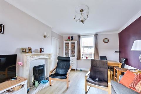 3 bedroom semi-detached house for sale, Farfield Avenue, Beeston, Nottingham
