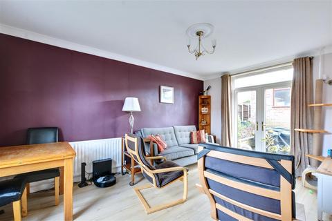 3 bedroom semi-detached house for sale, Farfield Avenue, Beeston, Nottingham