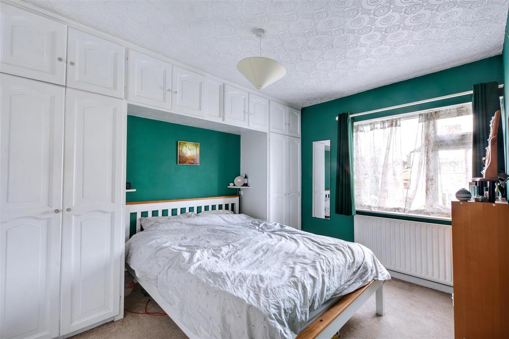Bedroom 1.jpeg