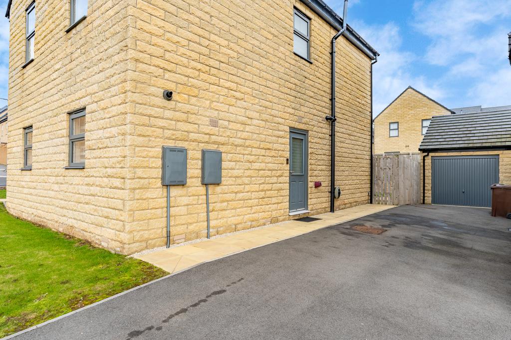 Cardwellroad37