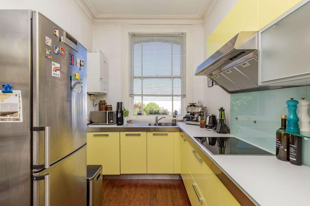 3, 54 Wilbury Road kitch2 new22.jpeg