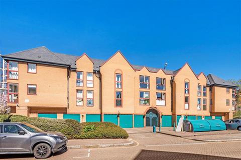 2 bedroom flat to rent, Cape Yard, London E1W