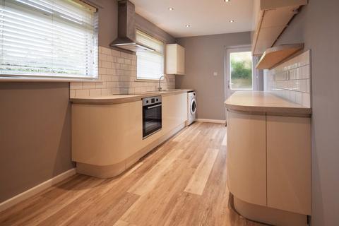 3 bedroom detached house to rent, Farriers Way, , Shorwell