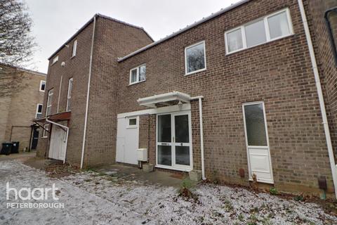 3 bedroom terraced house to rent, Swanspool, PETERBOROUGH