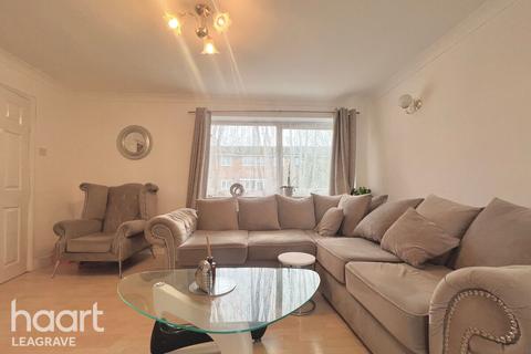3 bedroom terraced house for sale, Fenwick Road, DUNSTABLE