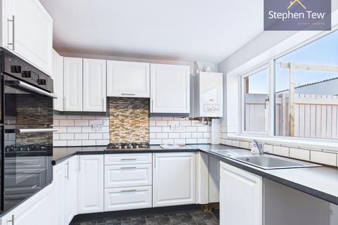 undefined, Compton Close, Poulton-Le-Fylde, FY6