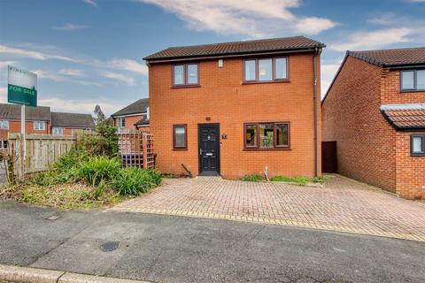 3 bedroom detached house for sale, Houldsworth Drive, Chesterfield S41