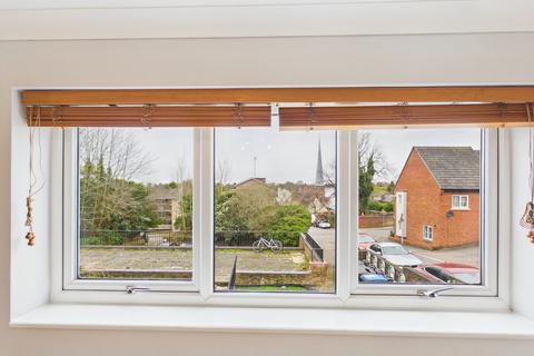 2 bedroom apartment for sale, St Marys Court Heather Way, Old Town, HP2