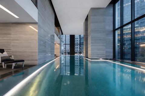 2 bedroom apartment for sale, South Quay Plaza, Marshwall, London. E14