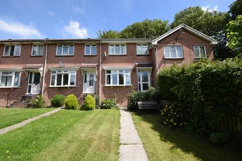 3 bedroom terraced house to rent, Brookside Crescent, , Wroxall