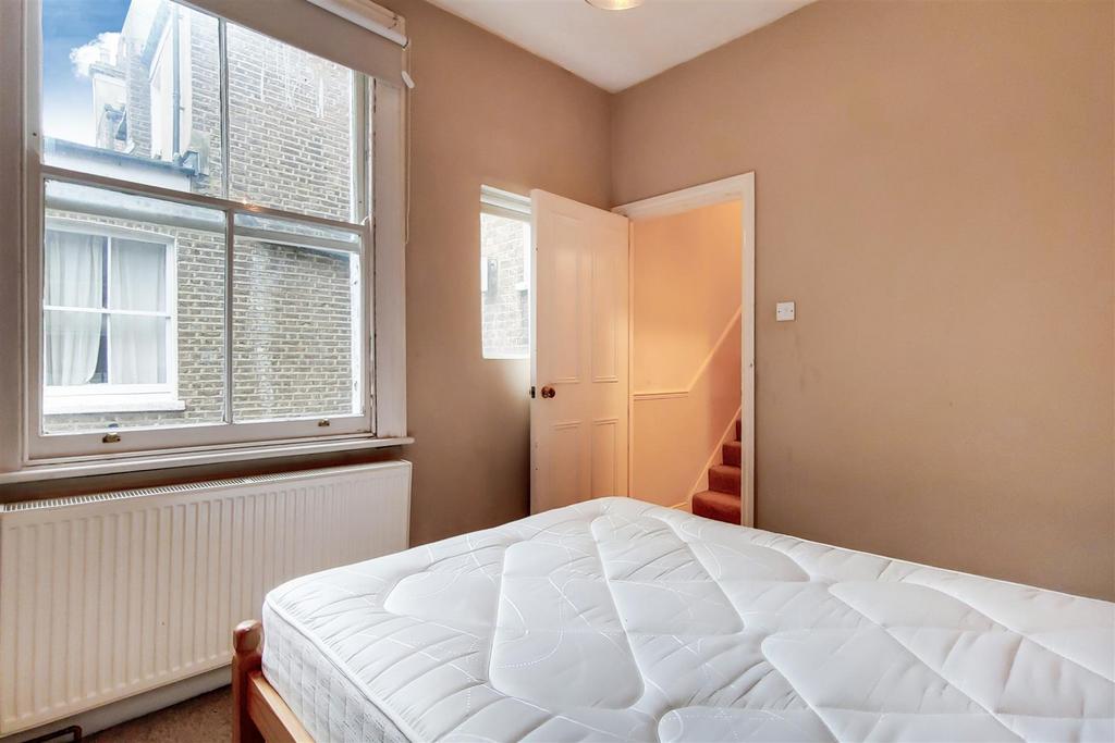 5 Main Bedroom-1.jpg