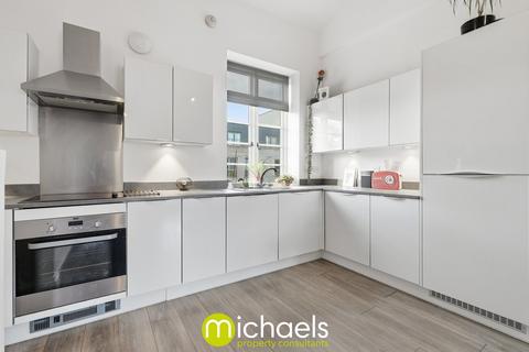 2 bedroom end of terrace house for sale, Emperor Road, Colchester, Colchester, CO2