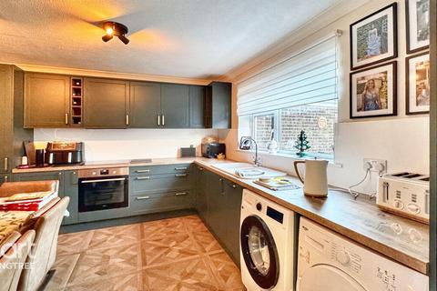 3 bedroom semi-detached house for sale, Westmorland Close, Mistley, Manningtree, Essex