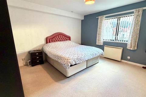 1 bedroom apartment for sale, Carmen Sylva Road, Llandudno