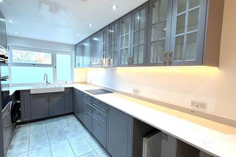 3 bedroom maisonette to rent, Buckingham Road, London, E15 1SW