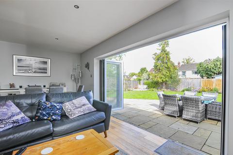 undefined, Oakwood Road, Bricket Wood, St. Albans