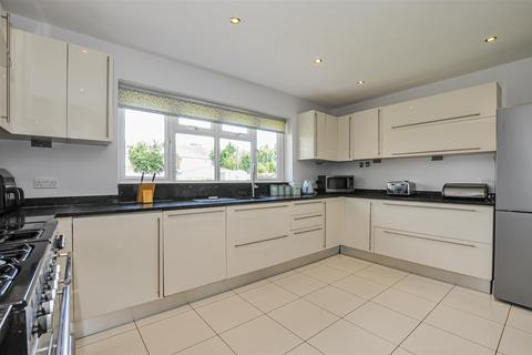 undefined, Oakwood Road, Bricket Wood, St. Albans