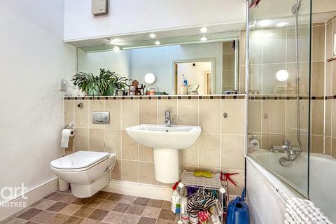 2 bedroom apartment for sale, The Quayside Maltings, High Street, Mistley, Manningtree, Essex