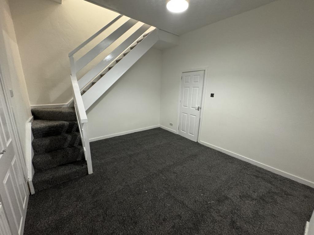 8 Goldfinch Street