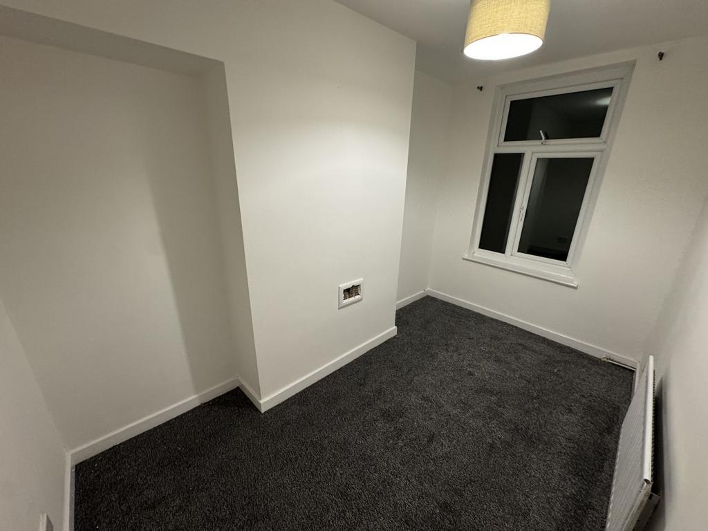 8 Goldfinch Street