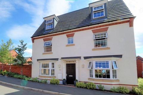 4 bedroom semi-detached house for sale, Dewsbury Crescent, Stafford, ST18