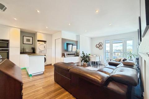 2 bedroom flat for sale, Ordinance Way, Repton Park