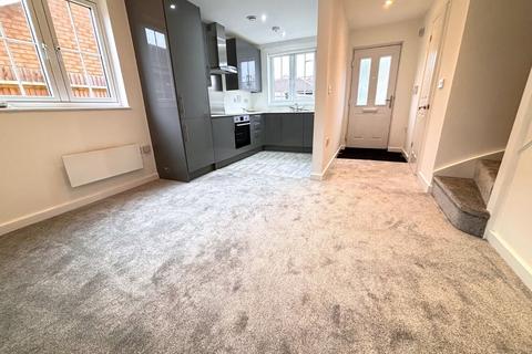 3 bedroom end of terrace house to rent, East Hall Close, Sittingbourne, Kent, ME10