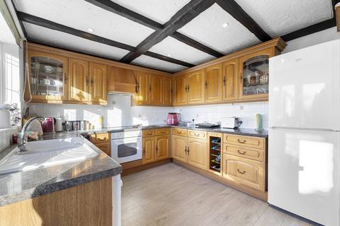 2 bedroom detached bungalow for sale, Ascension Road, Romford, RM5