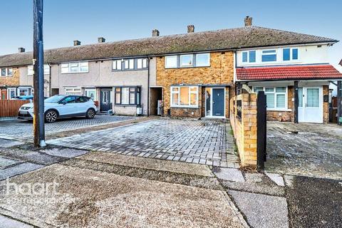 3 bedroom terraced house for sale, Usk Road, South Ockendon