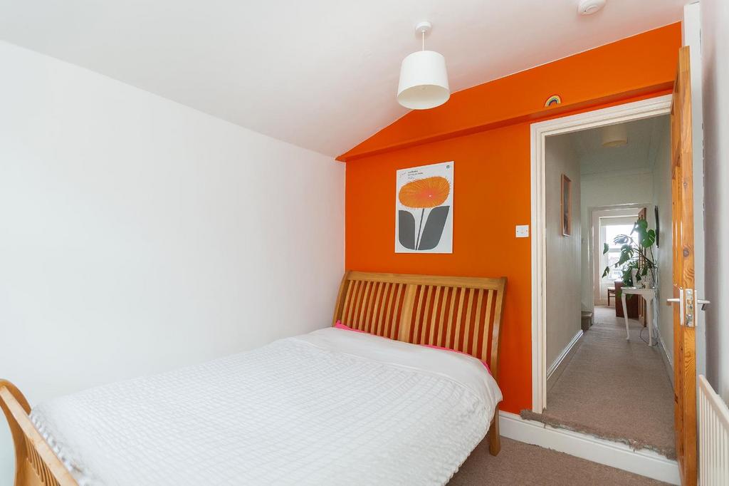 0 B9 RHD - Bedroom C.jpg