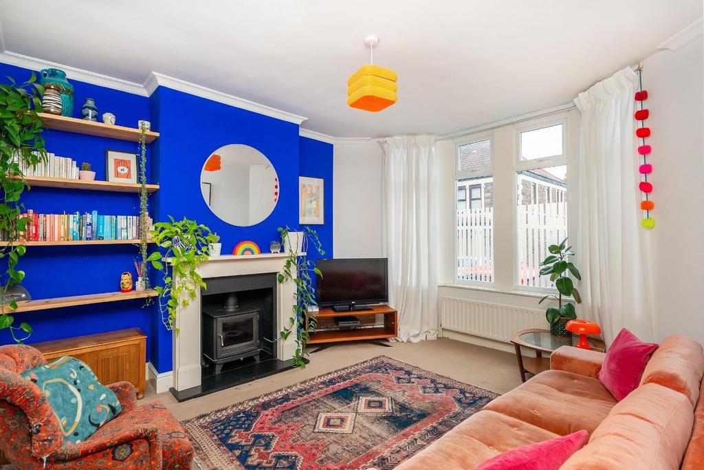 0 B9 RHD - Living Room E.jpg