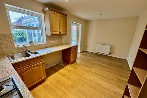 3 bedroom semi-detached house for sale, Constantine Crescent, Scarborough