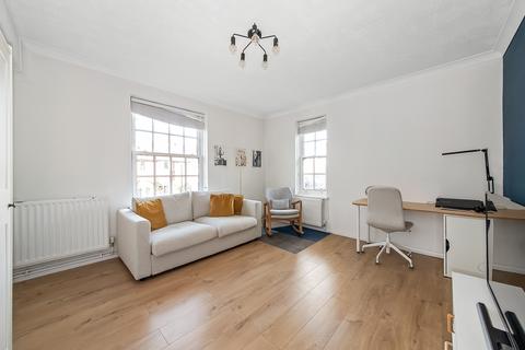 2 bedroom flat for sale, Greenbay Road, SE7