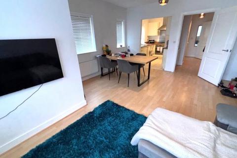 1 bedroom apartment to rent, Mintern St, London, N1