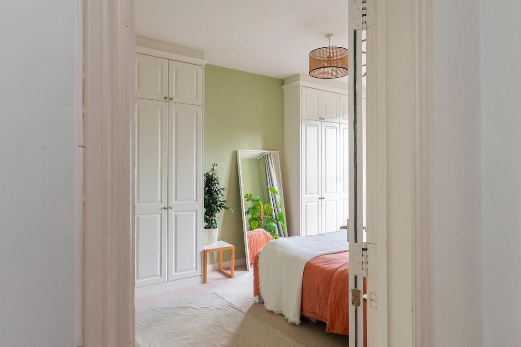 2 Z4 R6 RD - Bedroom D.jpg
