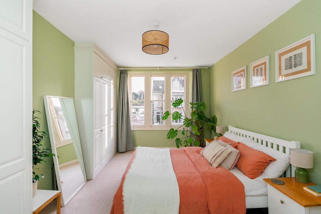 2 Z4 R6 RD - Bedroom I.jpg