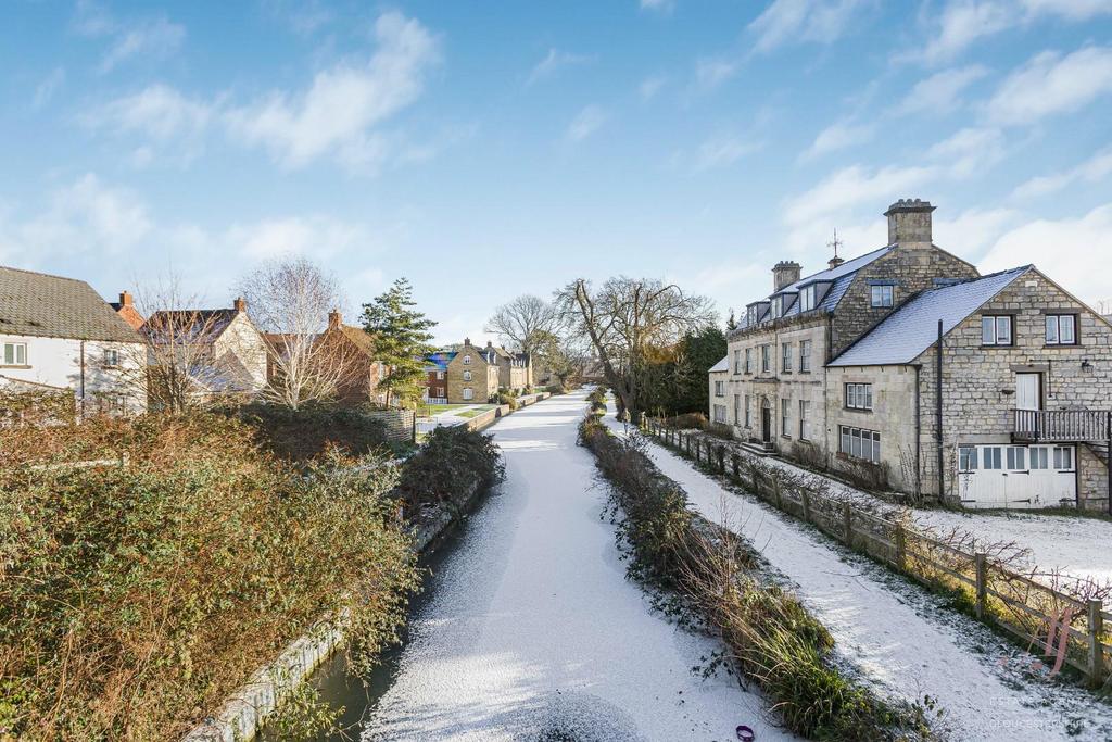 10 68155 watermarked.jpg