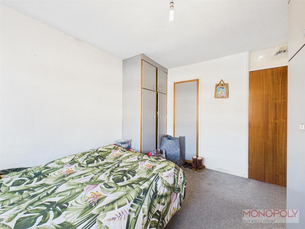CAM04439 G0-PR0198-STILL002.jpg