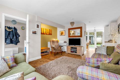 undefined, Brookside, Hertford SG13